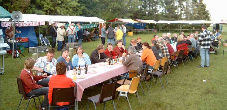 Das grosse Grillfest am Samstagabend